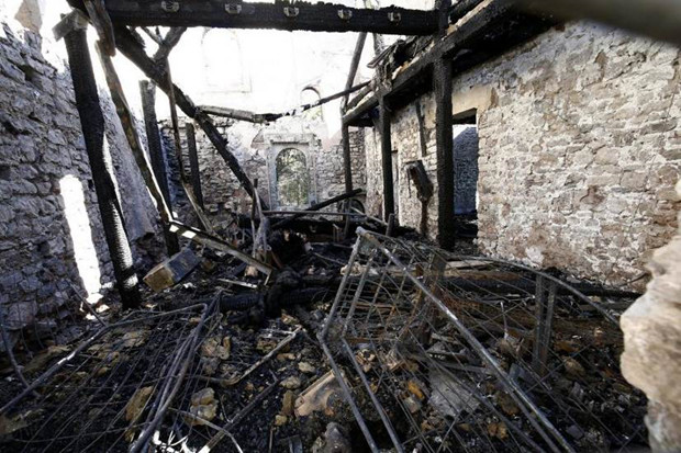 019b chateau st pierre  incendie